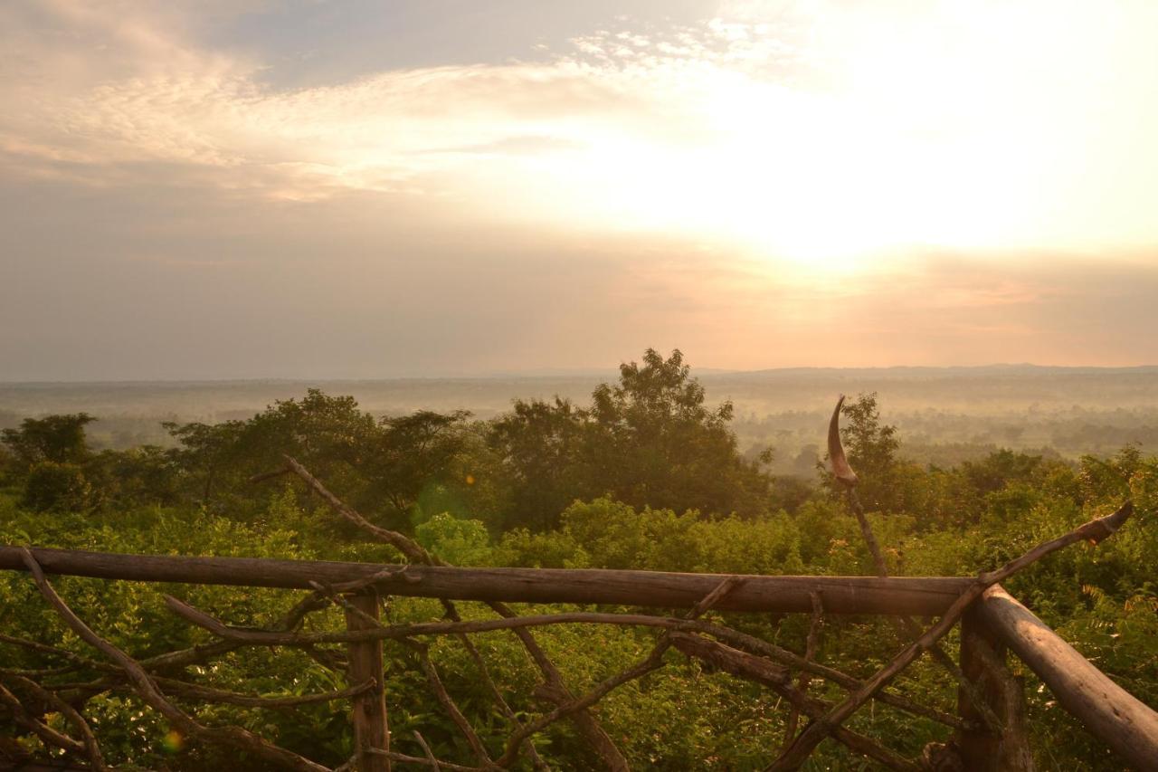Topi Lodge Katunguru Экстерьер фото